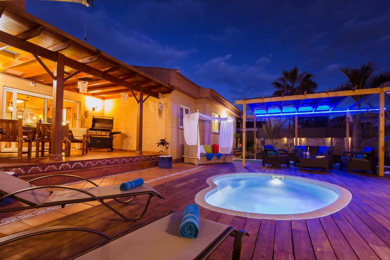 Villa Hibiscus Centrum Corralejo Beach Private Pool Family 外观 照片