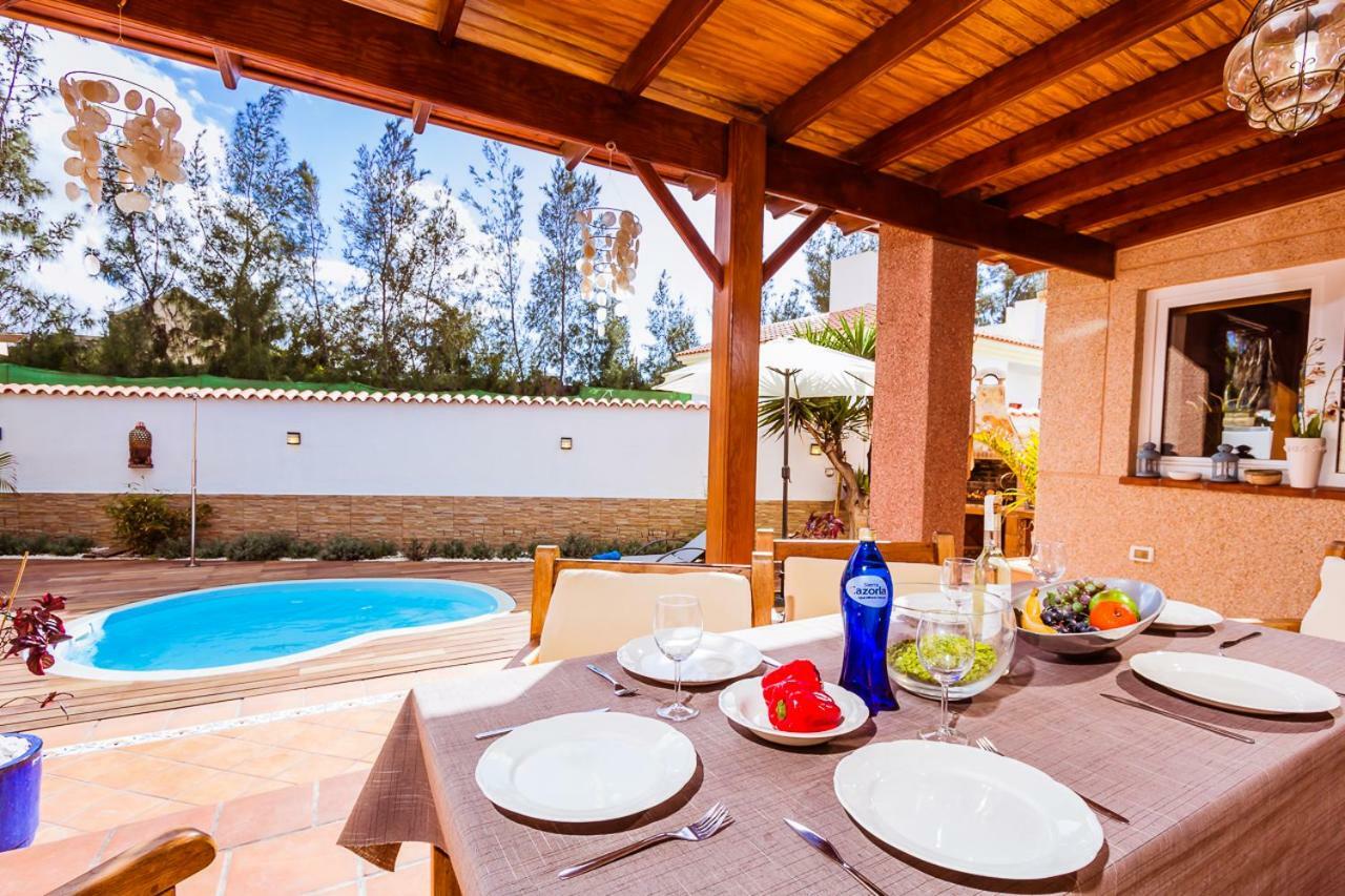 Villa Hibiscus Centrum Corralejo Beach Private Pool Family 外观 照片