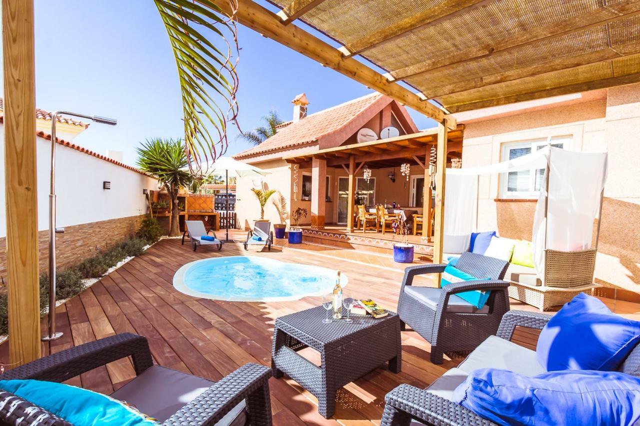Villa Hibiscus Centrum Corralejo Beach Private Pool Family 外观 照片
